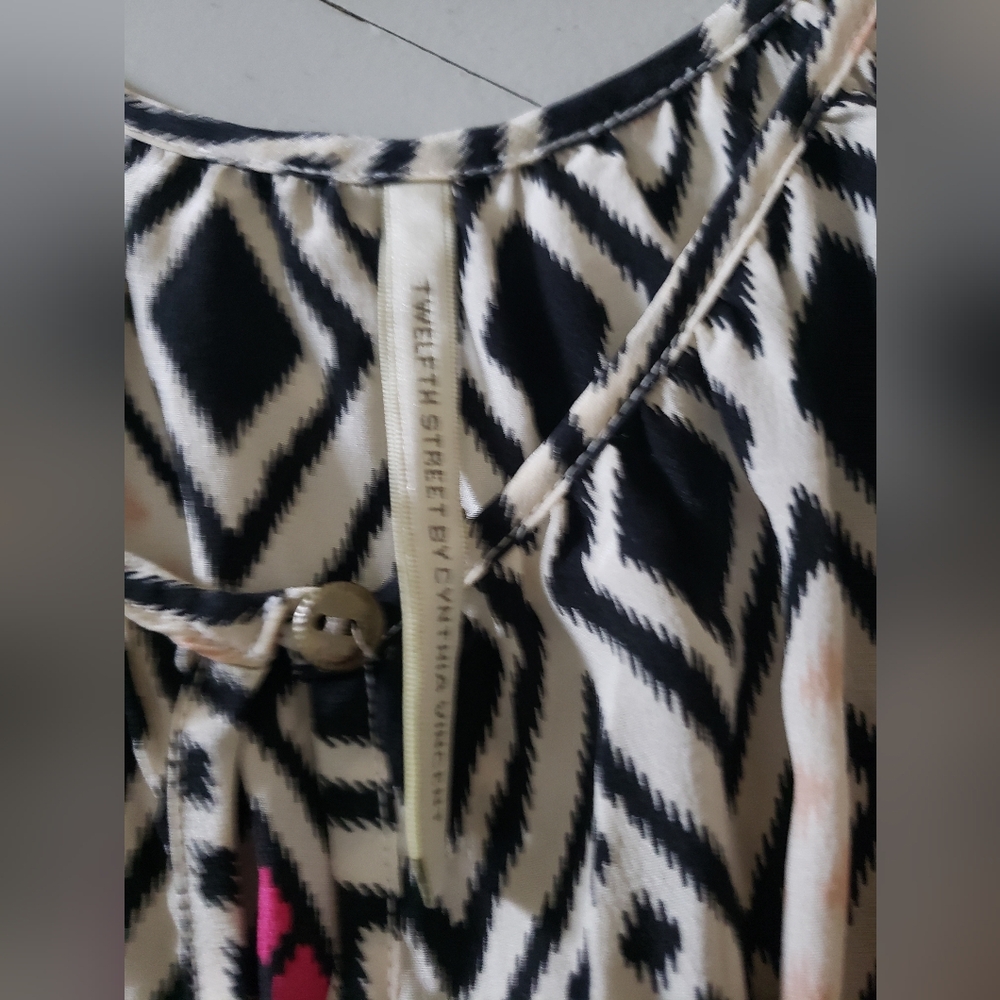 2010s Romper - Picture 3 of 6
